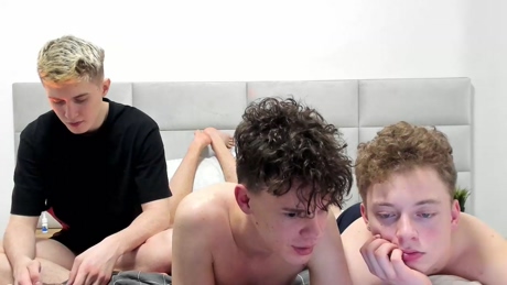 cute_joni  25-02-2022